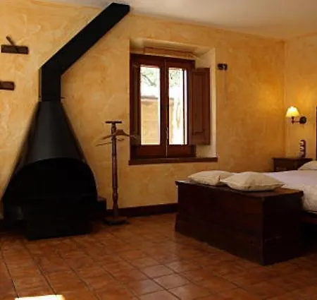 Lantgård Mas Fuselles